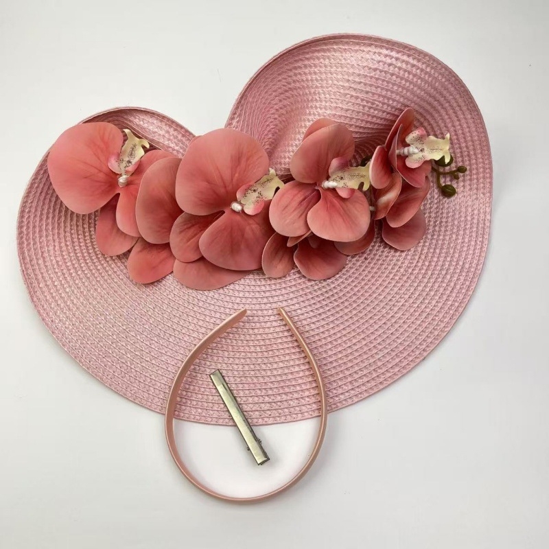 Libliklillega suure äärega õlgkübar naistele Amazon 1920. aastate väike müts, džokiklubi kokteilipeo tipptasemel bankettmüts