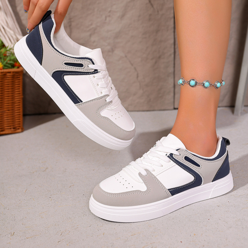 Valged kingad 2025. aasta piiriülesed uued lamedad tossud, paeltega, madala säärega, väliskaubanduse suured moespordi vabaajajalatsid naistele