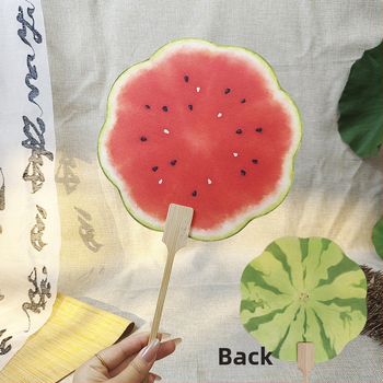 Arbuusiventilaator Puuviljagrupi ventilaator Lahedad rekvisiidid Väikese punase raamatu plahvatused Käsitsi maalitud ventilaator Suvine armas käsitsi krõbistav ventilaatori kingitus