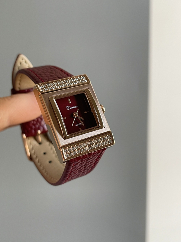 Dinimi Niche Antique Ancora punane käekell naistele 2025. aasta uus saabumine kerge luksuslik vintage päris vööga naiste käekell