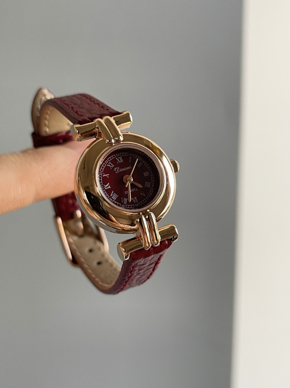 Dinimi Niche Antique Ancora punane käekell naistele 2025. aasta uus saabumine kerge luksuslik vintage päris vööga naiste käekell