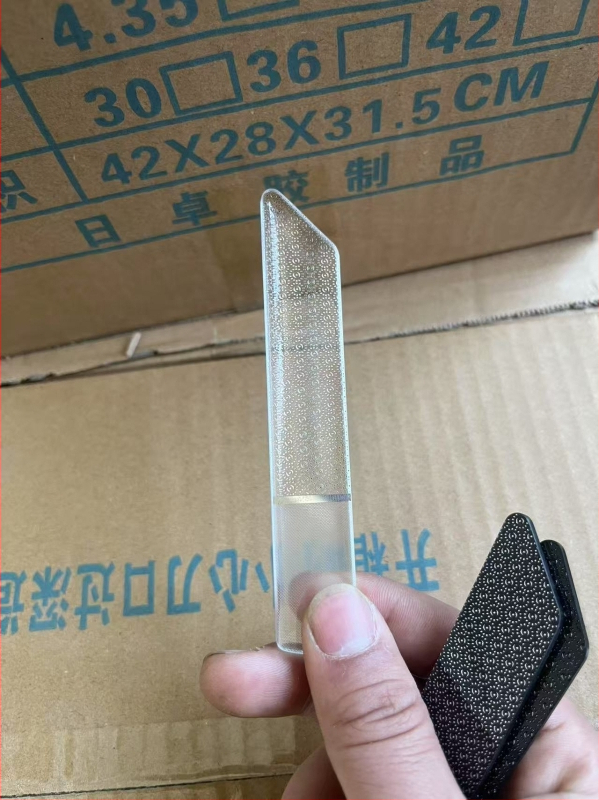 Jaapani jalakoorija Nano päris klaasist musta tehnoloogiaga maagiline kooriv ühekordne väljund ilma pakendita plastkarbis pakend