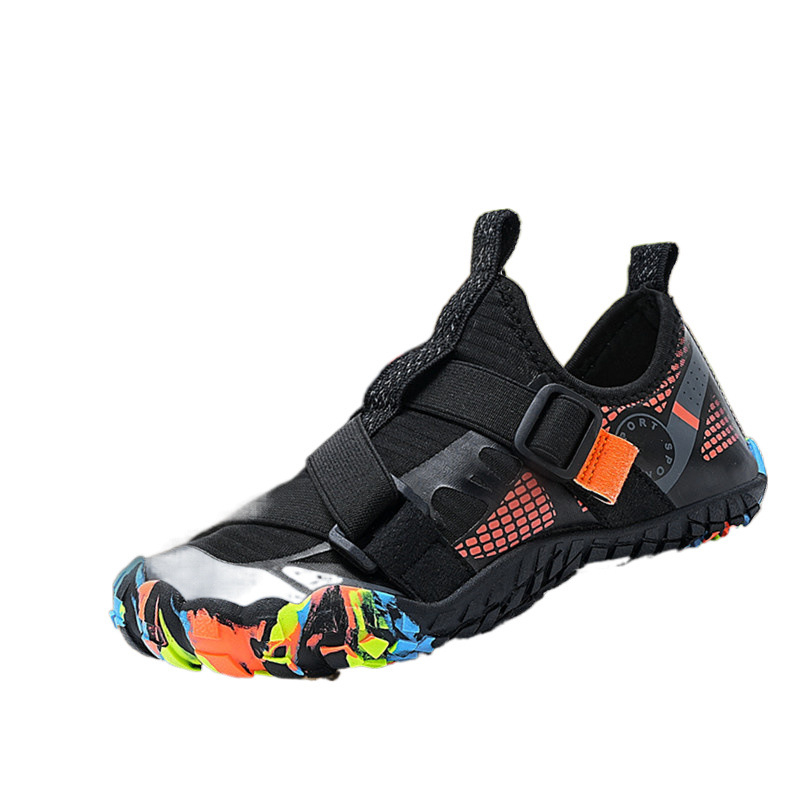 Laste jälgimiskingad Köiega hüppamine Jooksmine Kahlamine Ranna sukeldumiskingad Meeste ja naiste lastejalatsid Lõigatud lapsevanema-lapse kingad