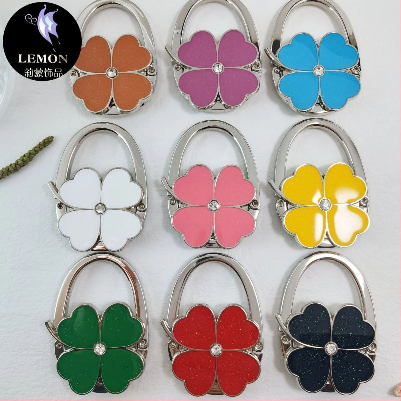 Export elektronického obchodu Nové gadgety Maľované olejom maľované štvorlístkové ďateliny Okrúhle značkové háčiky na kabelky Háčik na zavesenie kabelky