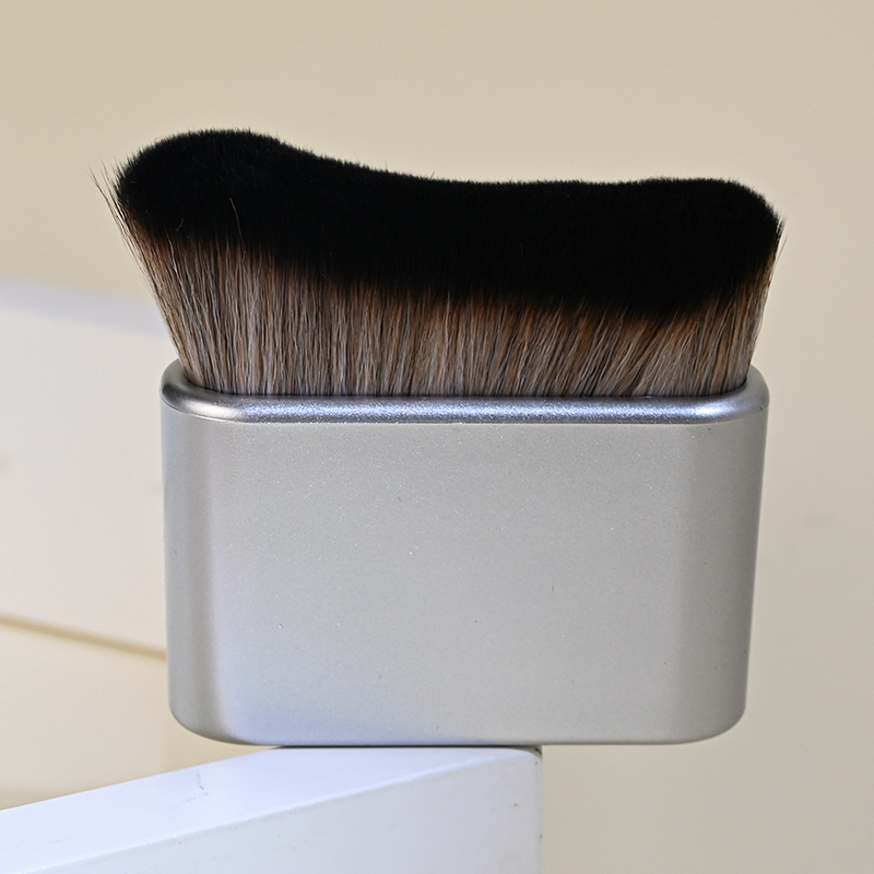 Yise uus ühe lainega jumestuskreemi pintsel meigipintsel suur alusmeigi multifunktsionaalne vedela jumestuskreemi BB-kreemi pintsel laos