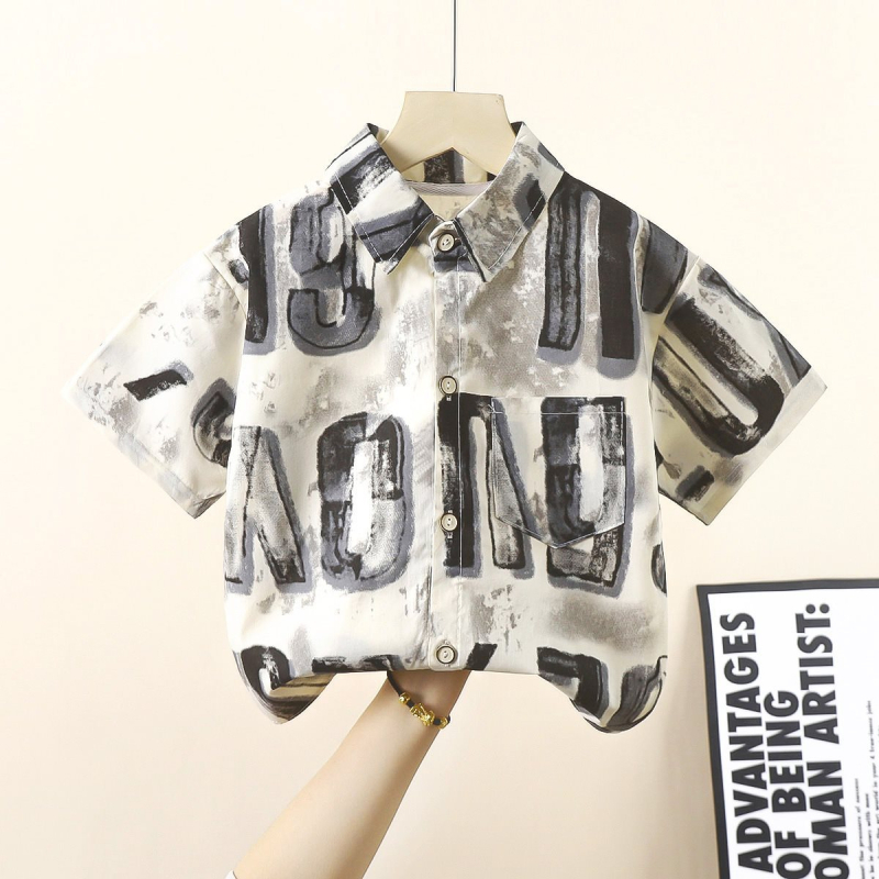 Lasterärgid, poiste suvised lühikeste varrukatega Hongkongi stiilis topid, poistele ja beebidele 2025. aasta uued trendikad ja nägusad tänavasärgid