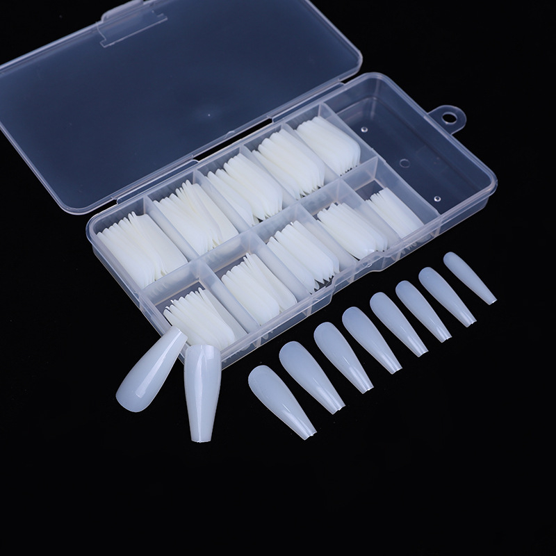 Punane ühevärviline balletisoomus 100 lk, karp pikk, punane, lilla, trapetsikujuline, kirstuga kunstküüned