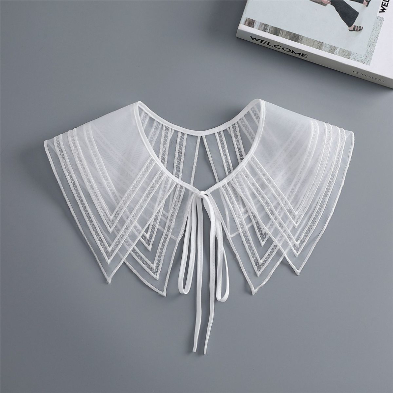 Saldās mežģīnes dekoratīva divslāņu elpojoša mākslīgā apkakle pavasara un vasaras vienkārša atmosfēriska vecuma samazināšanas apģērba sieviešu universāls šalle ārējais spārns