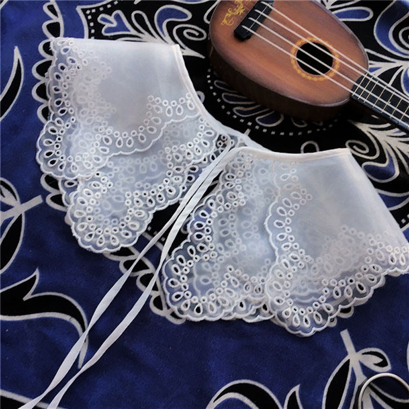 Saldās mežģīnes dekoratīva divslāņu elpojoša mākslīgā apkakle pavasara un vasaras vienkārša atmosfēriska vecuma samazināšanas apģērba sieviešu universāls šalle ārējais spārns