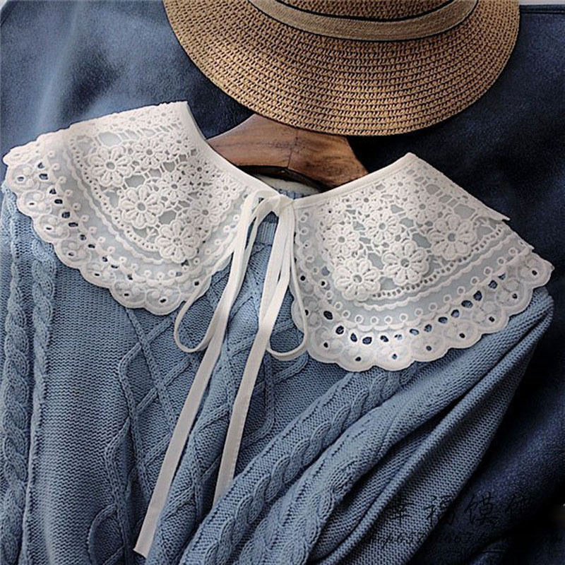 Saldās mežģīnes dekoratīva divslāņu elpojoša mākslīgā apkakle pavasara un vasaras vienkārša atmosfēriska vecuma samazināšanas apģērba sieviešu universāls šalle ārējais spārns