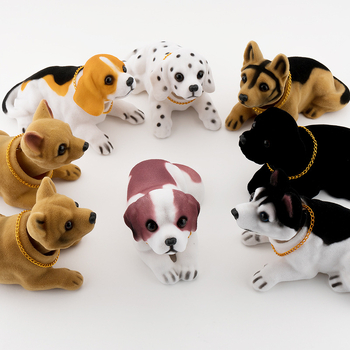 Raputava peaga koera autokaunistuse simulatsioon raputava peaga nuku tarvikud autovaigust liikuva peaga koeraauto kevadkoerte hulgimüük