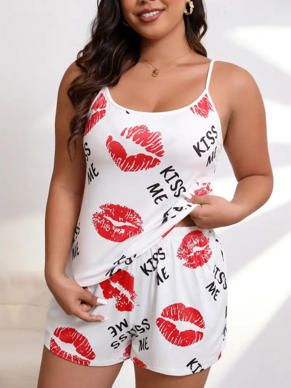 Väliskaubandus piiriülese nelja aastaaja traksid-lühikeste pükste, pluss-suuruses naiste pidžaamade, pluss-suuruses koduriiete ülikondade jaoks Euroopas ja Ameerika Ühendriikides.