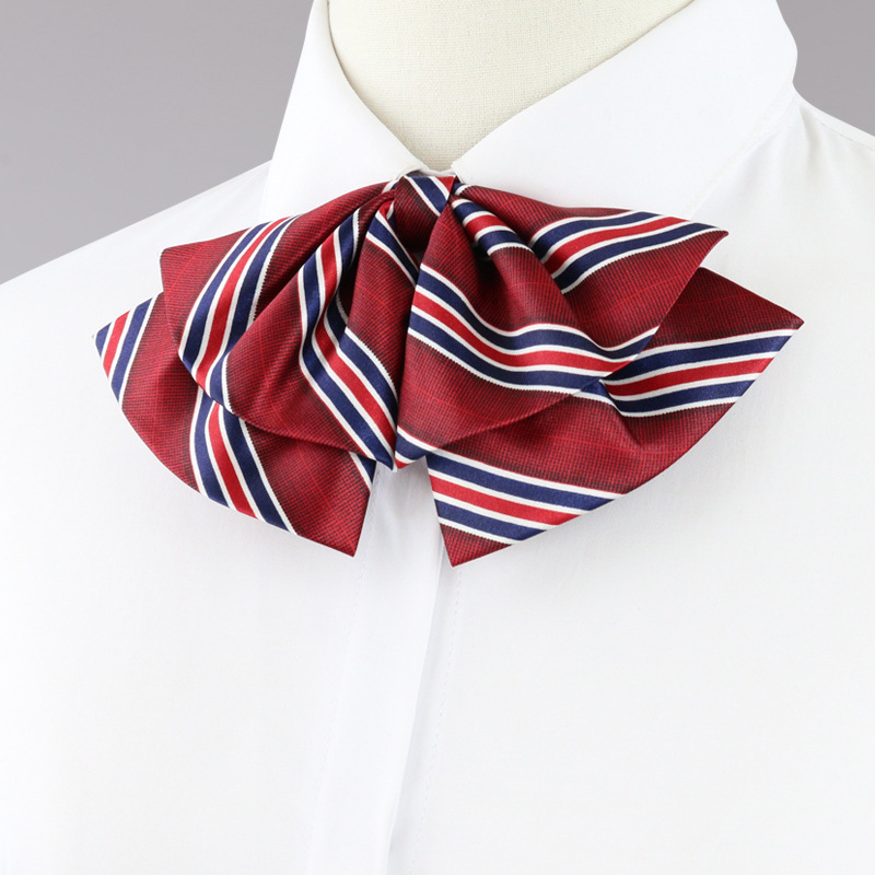 Femeii cu guler profesional, cu flori, stewardesă, studentă, haine de lucru, uniformă, cămașă, cu dantelă, papion gratuit