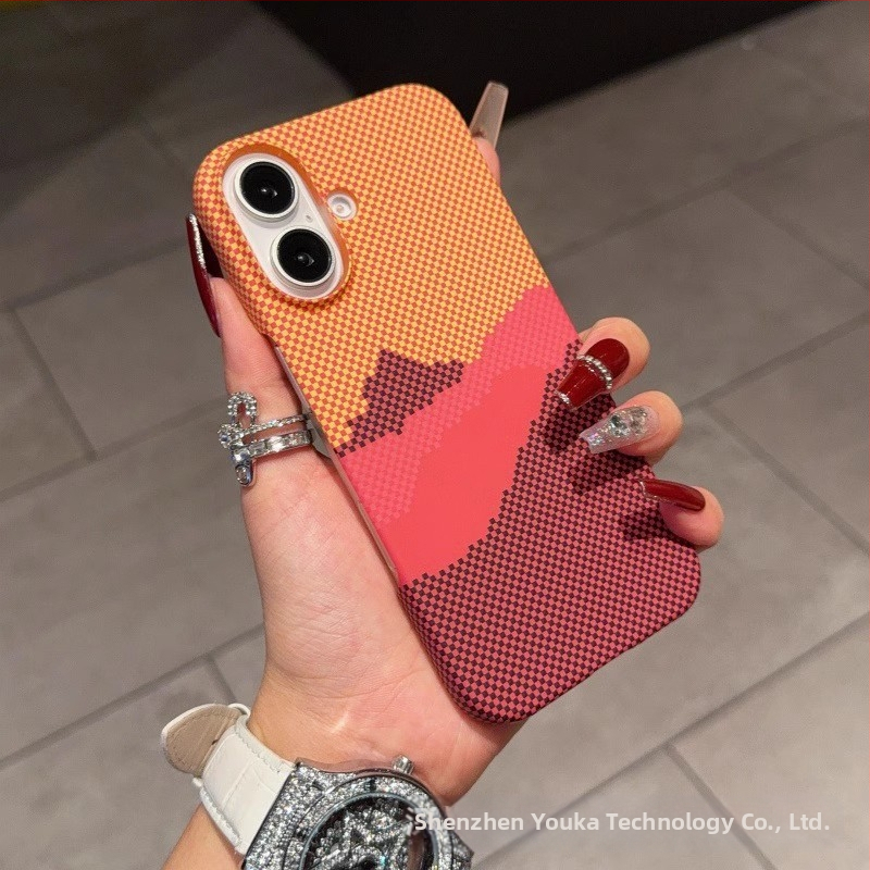 Poolpakk sobib Iphone17Promax mobiiltelefoni ümbrisele, süsinikkiust mustriga magnetiline Apple 16 üliõhuke kukkumisvastane ümbris