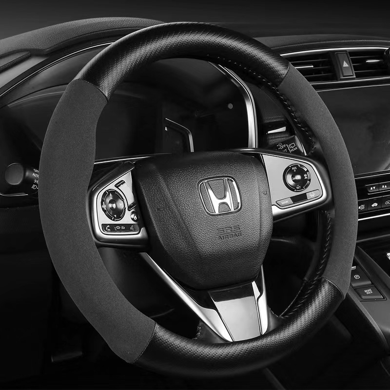 Hulgimüük auto rooliratta kate piiriülene hingav süsinikkiust sportmudel nelja aastaaja universaalne libisemisvastane mugav kulumiskindel käepideme kate