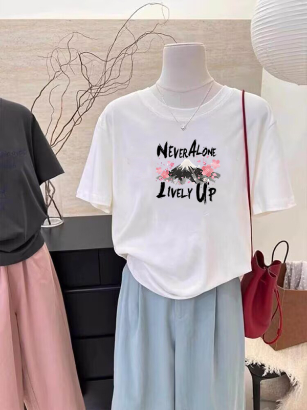 Suvine uus moodne T-särk vabaaja nišš, lühikeste varrukatega, naiste Korea stiilis keskmise pikkusega lahtine tudengitüdrukute alussärk