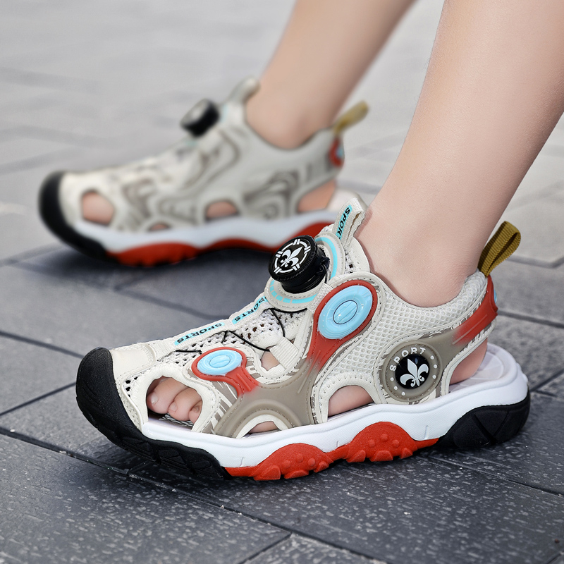 Zēnu aptinamās sandales ar jaunām, grozāmām pogām, vidēji lielām, bērnu pludmales kurpēm ar mīkstu zoli