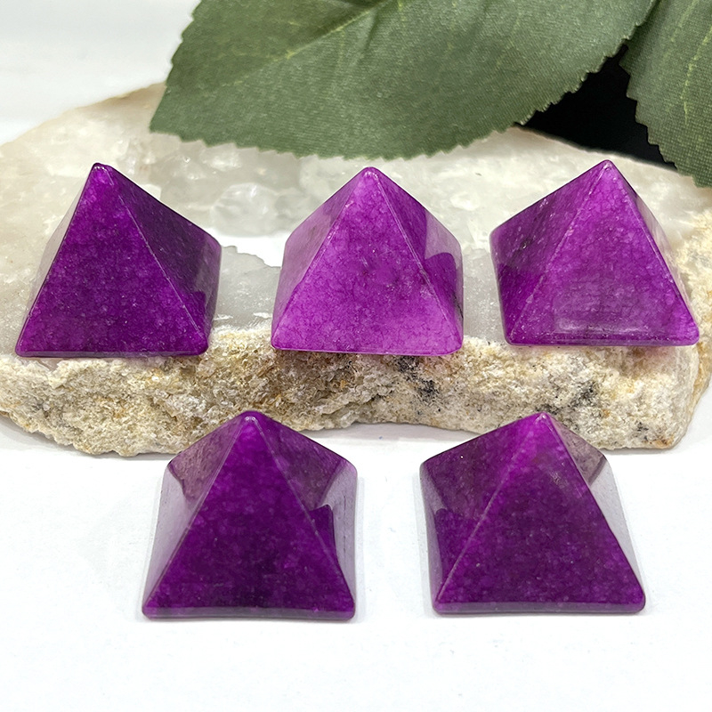 Piiriülesed looduslikud kristallpüramiidi 2cm kaunistused kodumööbli iga esiku kontori magamiskäsitöö hulgimüük