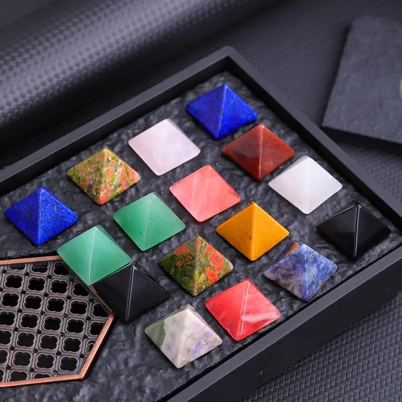 Трансгранични естествени кристални пирамиди 2 см орнаменти за обзавеждане на дома, всяка зала, офис, спални занаяти на едро