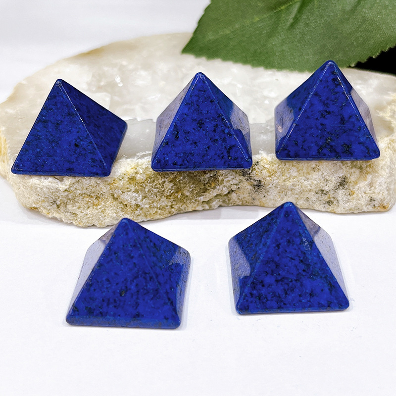 Piiriülesed looduslikud kristallpüramiidi 2cm kaunistused kodumööbli iga esiku kontori magamiskäsitöö hulgimüük