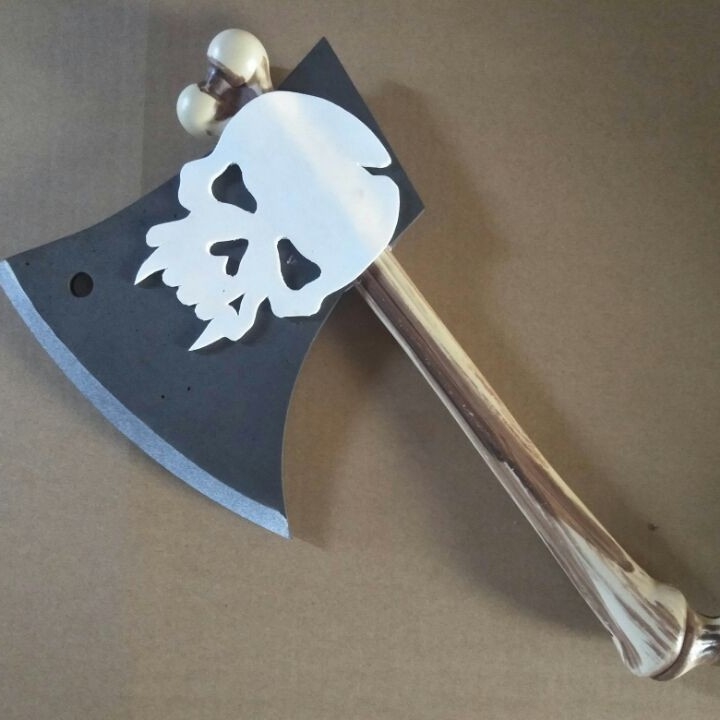 Euroopa ja Ameerika Halloweeni meigikostüümi relvarekvisiidid COSPLAY riietus EVA ühe kirvega labidaga sirbiga mänguasjade hulgimüük