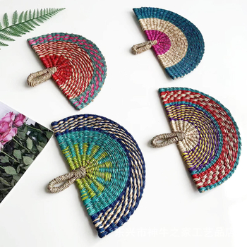 Vietnamist imporditud käsitsi kootud lehvik merevetikatest kootud lehvik igapäevane stiilis Aafrika elementidega seinakaunistus suvel