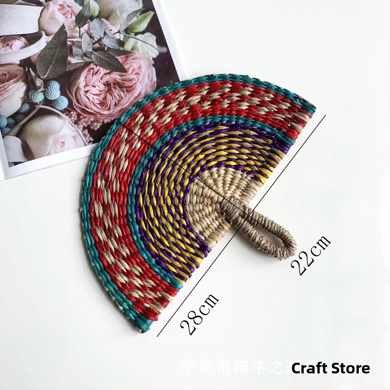 Vietnamist imporditud käsitsi kootud lehvik merevetikatest kootud lehvik igapäevane stiilis Aafrika elementidega seinakaunistus suvel