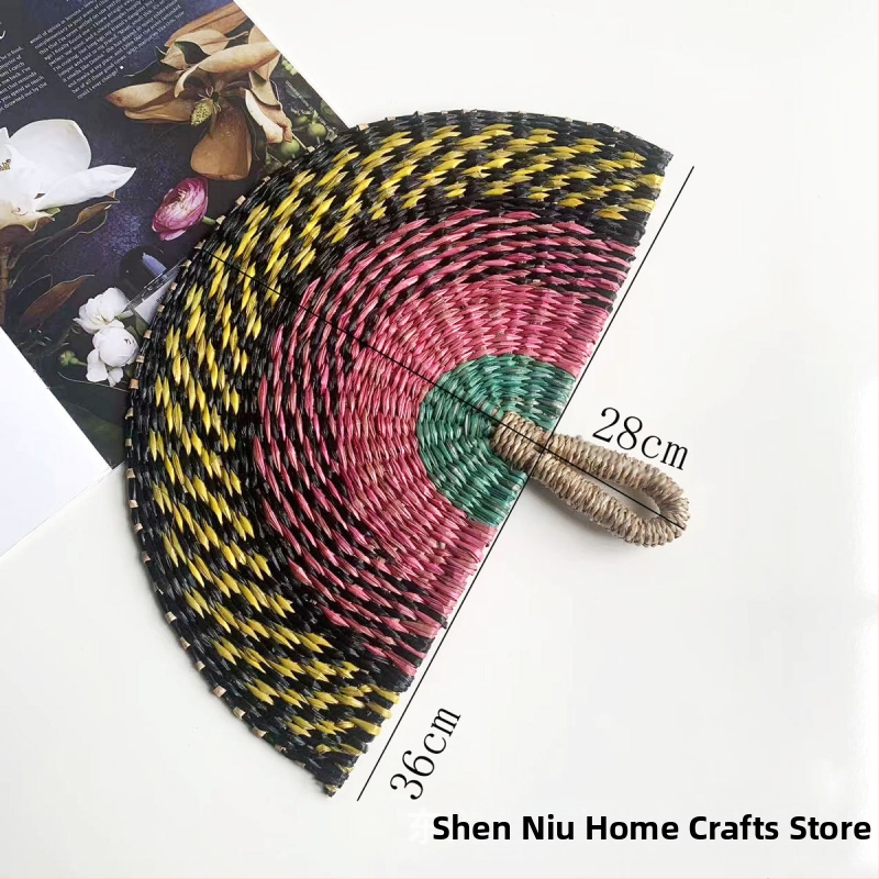 Vietnamist imporditud käsitsi kootud lehvik merevetikatest kootud lehvik igapäevane stiilis Aafrika elementidega seinakaunistus suvel