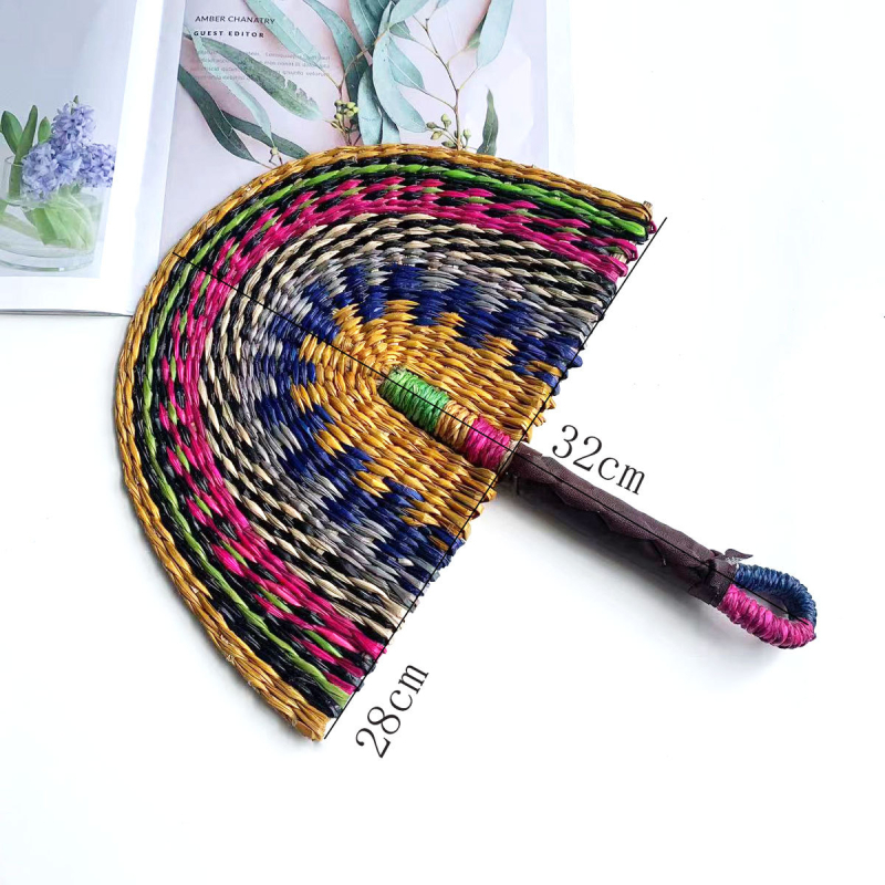 Vietnamist imporditud käsitsi kootud lehvik merevetikatest kootud lehvik igapäevane stiilis Aafrika elementidega seinakaunistus suvel