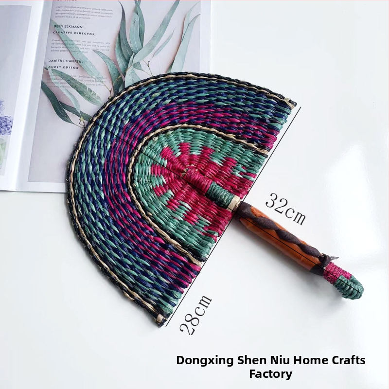 Vietnamist imporditud käsitsi kootud lehvik merevetikatest kootud lehvik igapäevane stiilis Aafrika elementidega seinakaunistus suvel