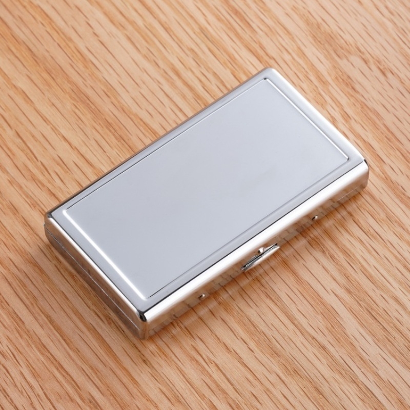 Sigaretiümbris meestele kaasaskantav metallist sigaretiümbris niiskuskindel õhuke 20 pakki survekindel jäme 14 pakki kaitsev sigaretiümbris sigaretihoidja