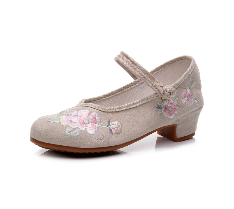 Nauji siuvinėti bateliai, moteriški kiniško stiliaus arklio veido bateliai, šokių bateliai, moteriški senovinio stiliaus cheongsam bateliai, Hanfu bateliai, moteriški siuvinėti aukštakulniai