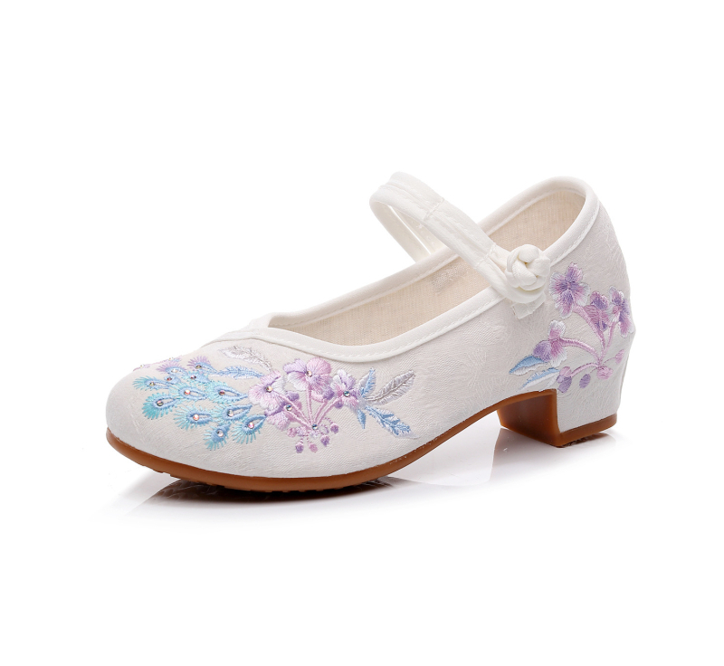 Nauji siuvinėti bateliai, moteriški kiniško stiliaus arklio veido bateliai, šokių bateliai, moteriški senovinio stiliaus cheongsam bateliai, Hanfu bateliai, moteriški siuvinėti aukštakulniai