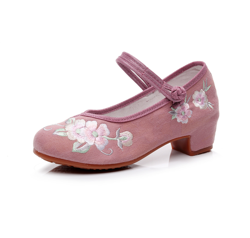 Nauji siuvinėti bateliai, moteriški kiniško stiliaus arklio veido bateliai, šokių bateliai, moteriški senovinio stiliaus cheongsam bateliai, Hanfu bateliai, moteriški siuvinėti aukštakulniai