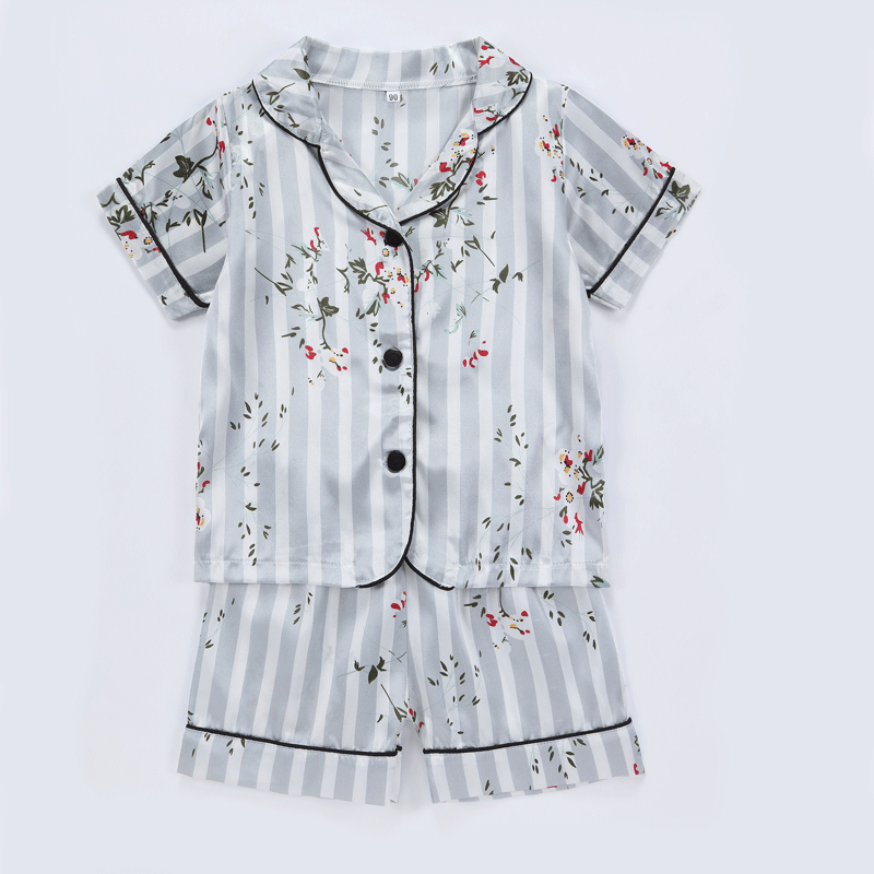 Suvised uued laste armsad trükitud pidžaamad poistele ja tüdrukutele, universaalsed vabaaja stiilis koduriided, lühikeste varrukatega lühikeste pükste komplekt