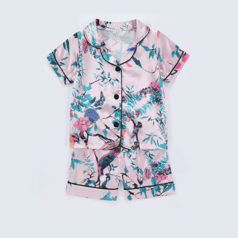 Suvised uued laste armsad trükitud pidžaamad poistele ja tüdrukutele, universaalsed vabaaja stiilis koduriided, lühikeste varrukatega lühikeste pükste komplekt