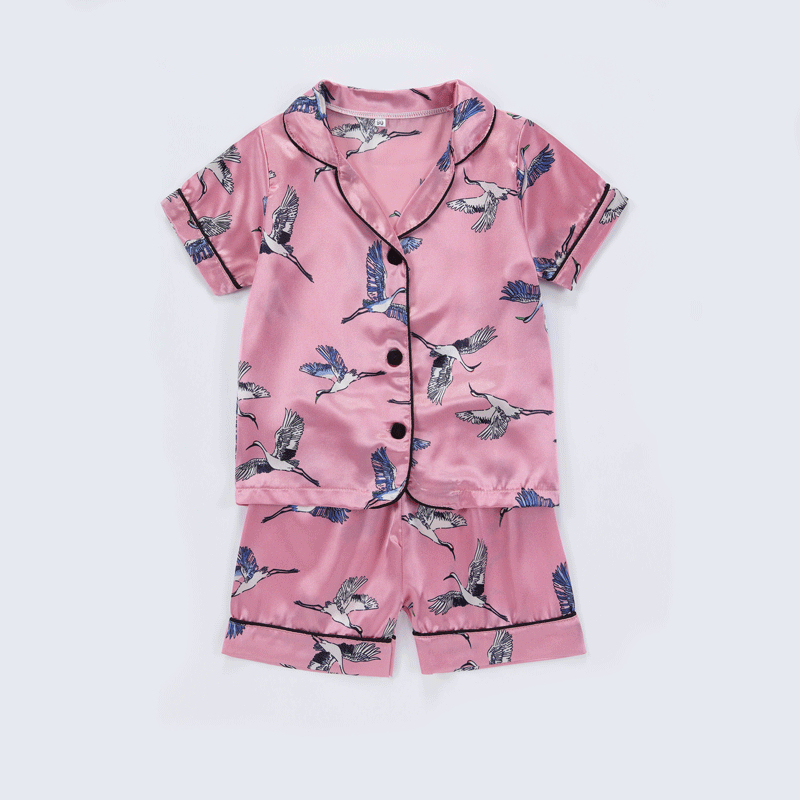 Suvised uued laste armsad trükitud pidžaamad poistele ja tüdrukutele, universaalsed vabaaja stiilis koduriided, lühikeste varrukatega lühikeste pükste komplekt
