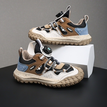 Poiste tossud kevadel ja sügisel lastele pöörleva pandlaga torniga kingad, moodsed jooksujalatsid