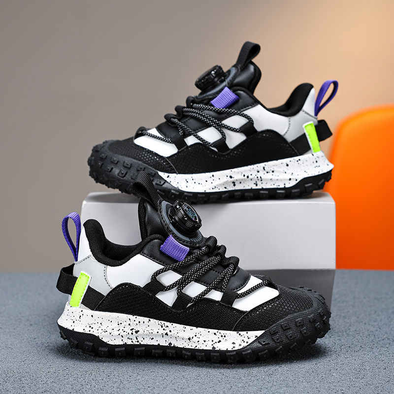 Poiste tossud kevadel ja sügisel lastele pöörleva pandlaga torniga kingad, moodsed jooksujalatsid