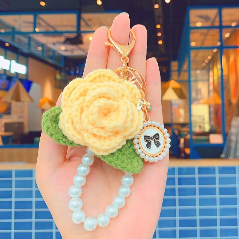 Loominguline käsitööna valminud heegeldatud kameeliavõtmehoidja valentinipäevaks heegeldatud roosikimp kingituseks hulgimüük