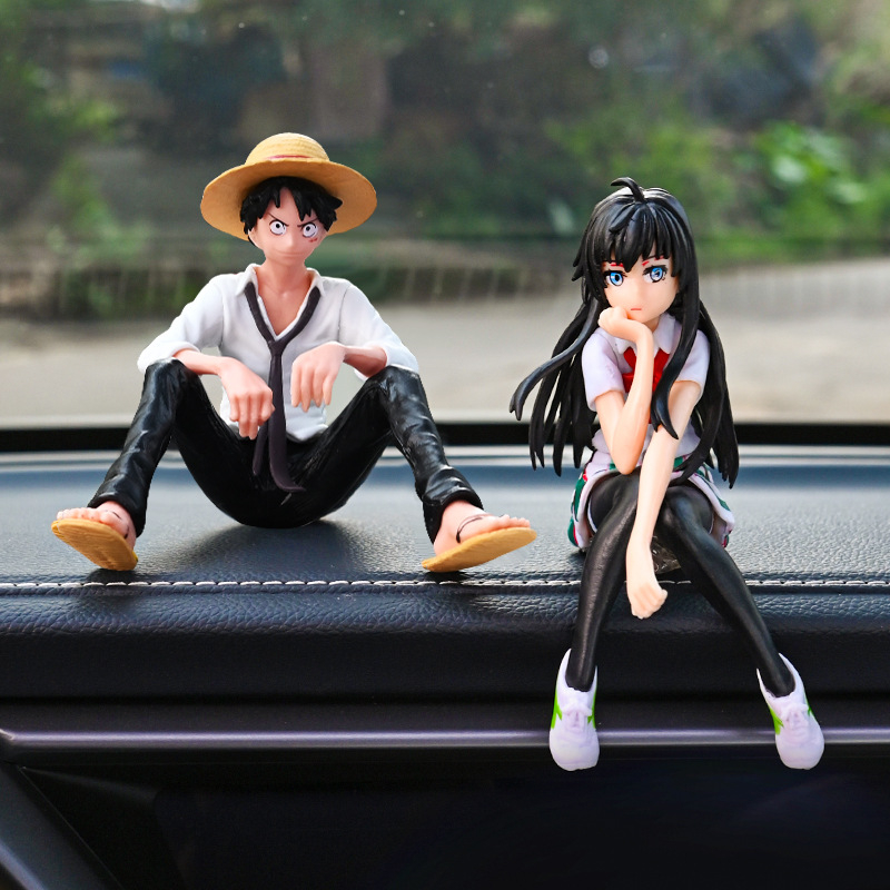 Autokaunistused, animefiguurid, loomingulised seksikad auto keskkonsooli kaunistused, autosalongi aksessuaarid, aroomiteraapia, meestele mõeldud internetikuulsused