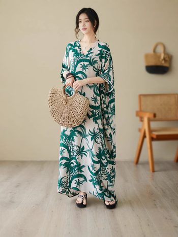 2025. aasta uus suvine stiilis kirjanduslik suur suurus lahtine pühadestiilis V-kaelusega lühikeste varrukatega kleit naiste rannaseelik pikk seelik