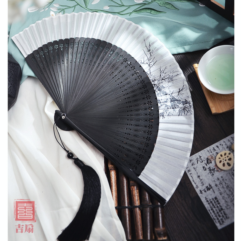 Hele Zhu ühevärviline gradientventilaator Uus hiina hommikukleidi fotograafia rekvisiidid Klassikaline kokkupandav ventilaator Interneti kuulsuste pulmapruut hiina stiilis