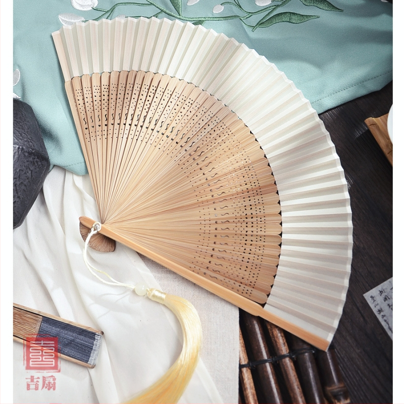 Hele Zhu ühevärviline gradientventilaator Uus hiina hommikukleidi fotograafia rekvisiidid Klassikaline kokkupandav ventilaator Interneti kuulsuste pulmapruut hiina stiilis