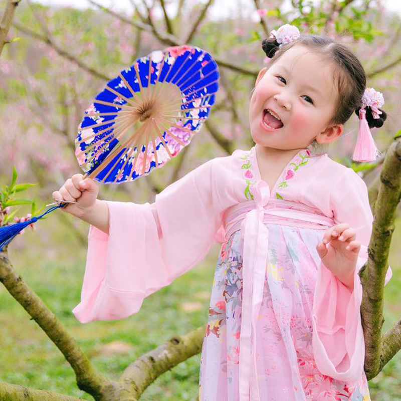 Antiikne väike ümmargune kokkupandav daamide tuuleveski ventilaator Hiina stiilis retro väike ventilaator suvine kingitus kokkupandav ventilaator hulgimüük