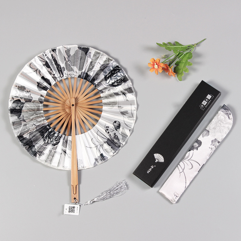 Antiikne väike ümmargune kokkupandav daamide tuuleveski ventilaator Hiina stiilis retro väike ventilaator suvine kingitus kokkupandav ventilaator hulgimüük