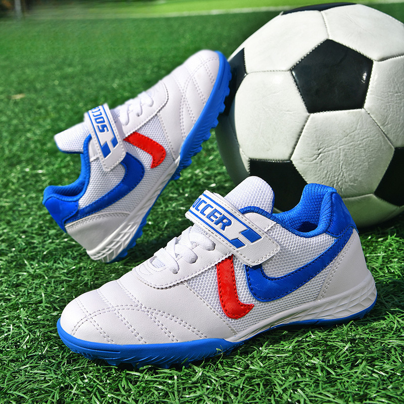 Elpojoši bērnu futbola apavi zēniem, sākumskolas skolēniem, pusaudžiem, atpūtas sportam, meitenēm, nolūzušiem nagiem 2025. gada pavasarim un vasarai