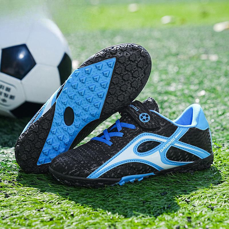 Elpojoši bērnu futbola apavi zēniem, sākumskolas skolēniem, pusaudžiem, atpūtas sportam, meitenēm, nolūzušiem nagiem 2025. gada pavasarim un vasarai