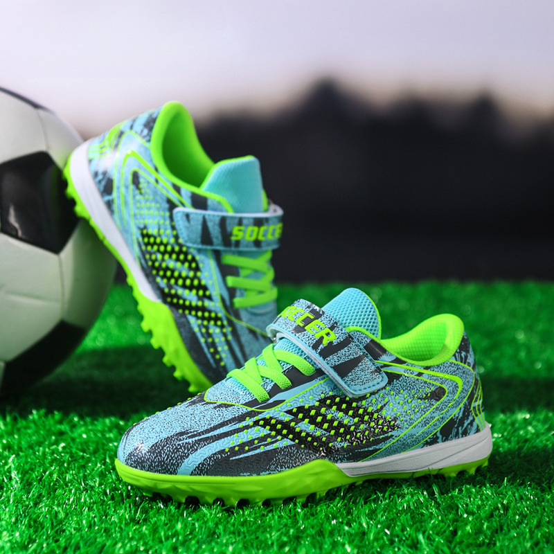 Elpojoši bērnu futbola apavi zēniem, sākumskolas skolēniem, pusaudžiem, atpūtas sportam, meitenēm, nolūzušiem nagiem 2025. gada pavasarim un vasarai