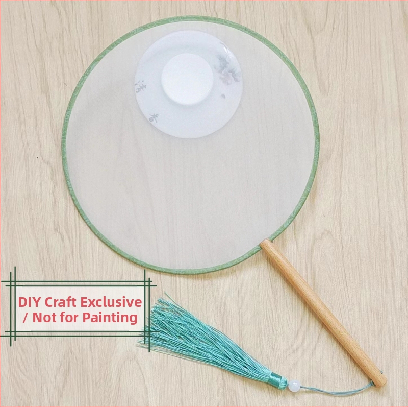 Traditsiooniline ümmargune lehvik tikandiaplikatsiooniga, käeshoitav lillelehvik, lehvikuribid, poolläbipaistev siiditaoline lehvikupind, ärikingitus